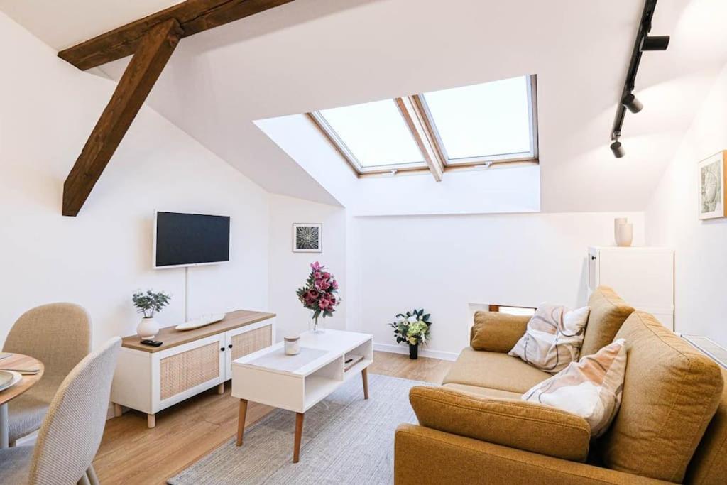 Apartamento Cozy Loft Under The Wawel Sky Cracovia Exterior foto